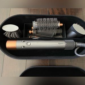 NEW DYSON AIRWRAP COMPLETE SET
